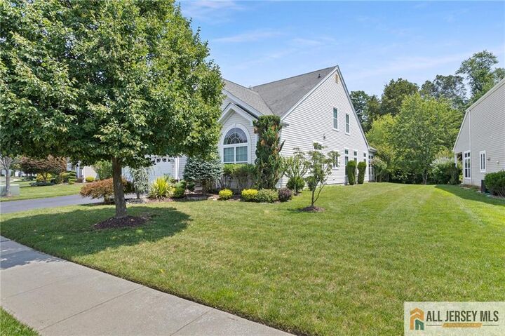 Property Photo:  41 Draw Bridge Drive  NJ 08831 