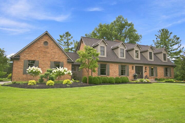 Property Photo:  6075 Whittingham Drive  OH 43017 