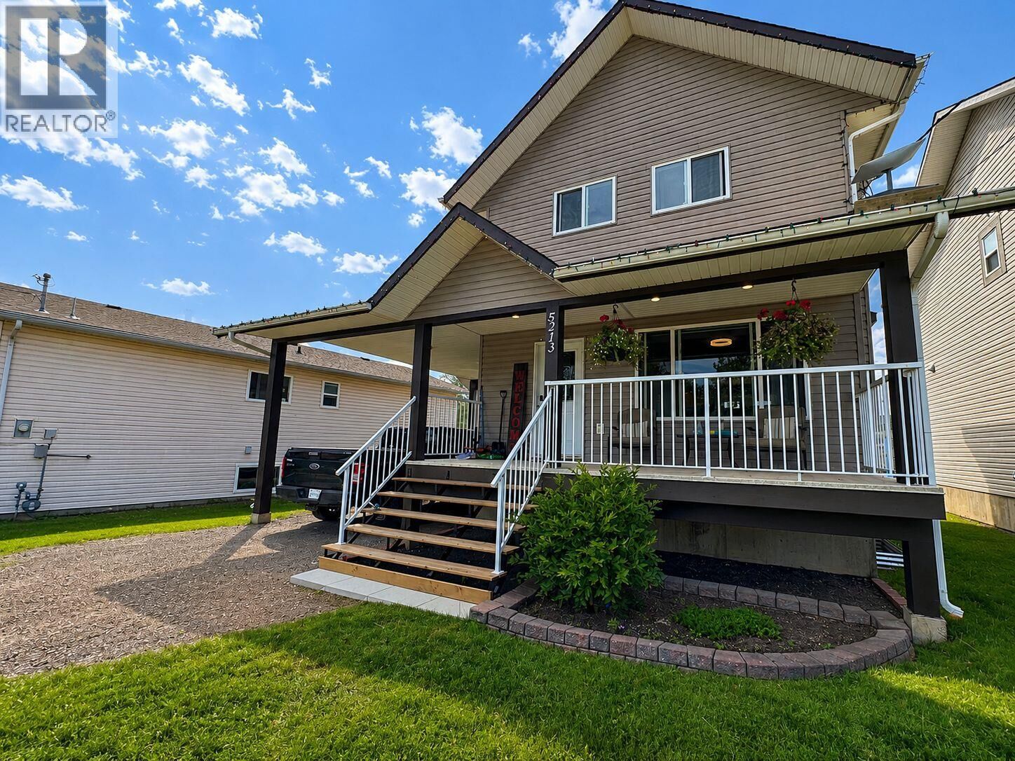Property Photo: 5213 40 St NE Street BC V0C 1J0