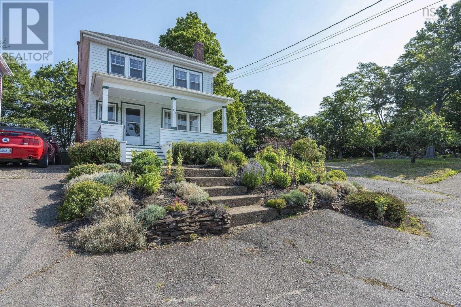 Property Photo: Sutherland Terrace 603 NS B4N 1L6