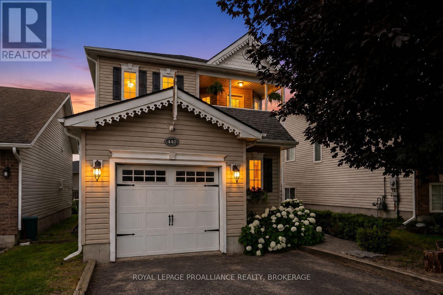 Property Photo:  440 Conservatory Drive  ON K7M 9C7 