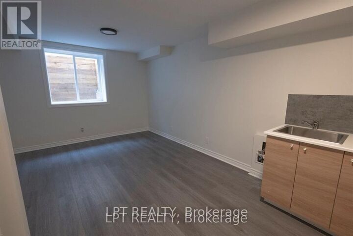 Property Photo: 27 Rockcress Gardens ON K2G 5A6