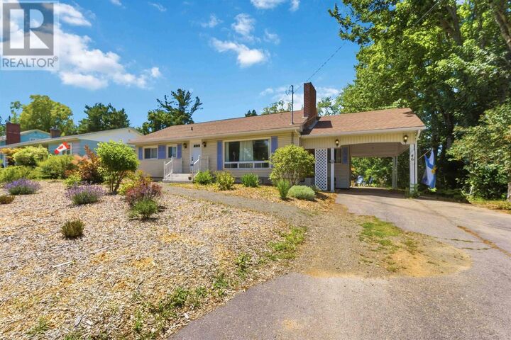 46 Campbell Avenue — photo 1