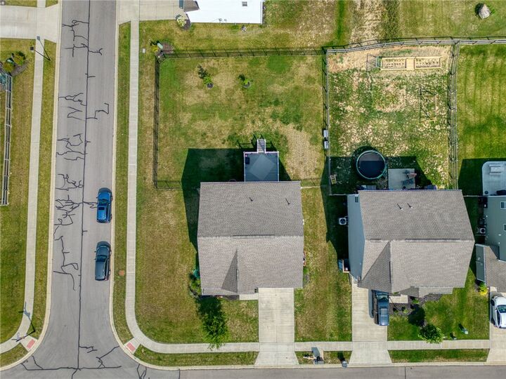 Property Photo:  1664 Arden Bend  OH 45324 