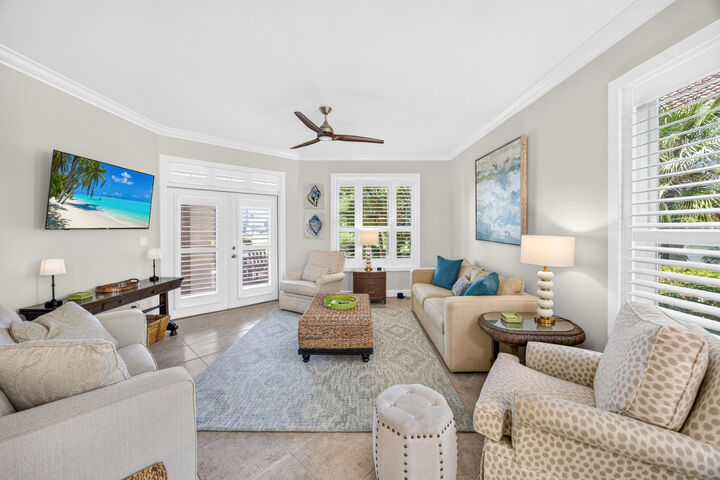 Property Photo:  5423 Terrace Circle  FL 32550 
