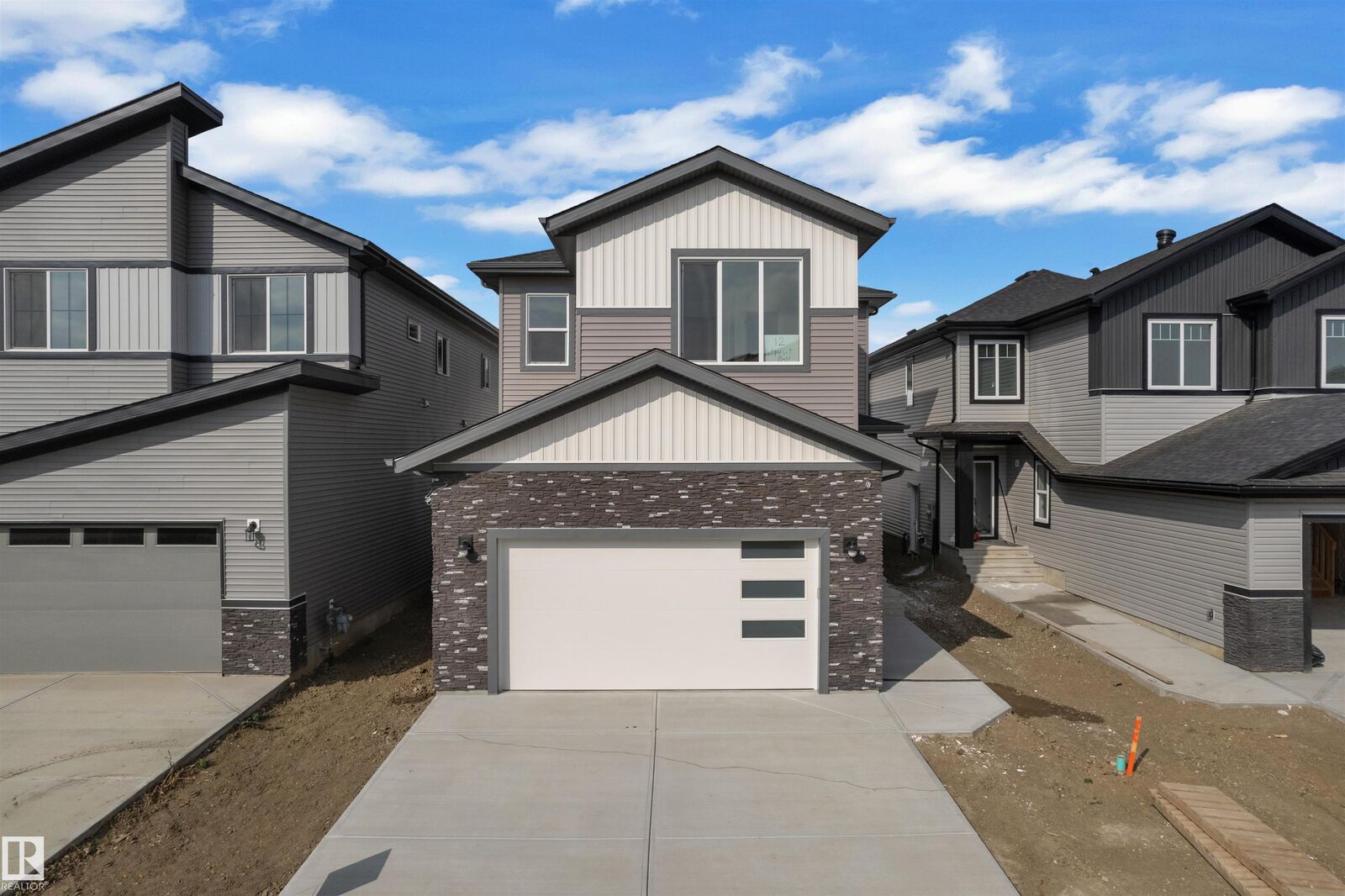 Property Photo: 12 Dalquist Bay AB T9E 1N7