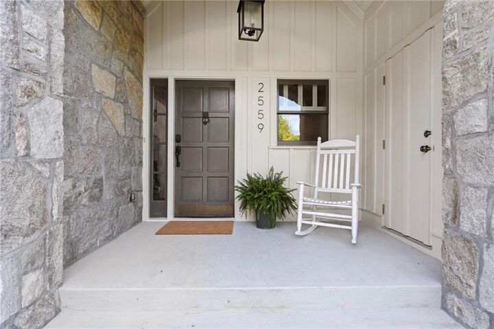 Property Photo: 2559 Sharondale Drive NE GA 30305
