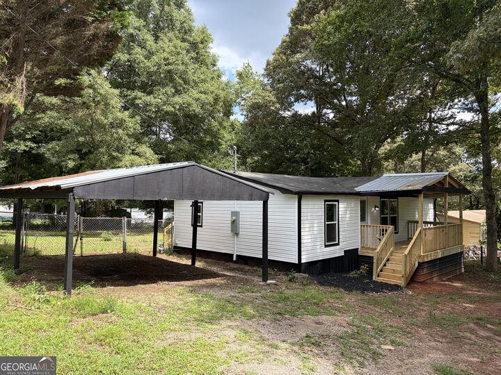 Property Photo: 54 Pine Lane GA 30180