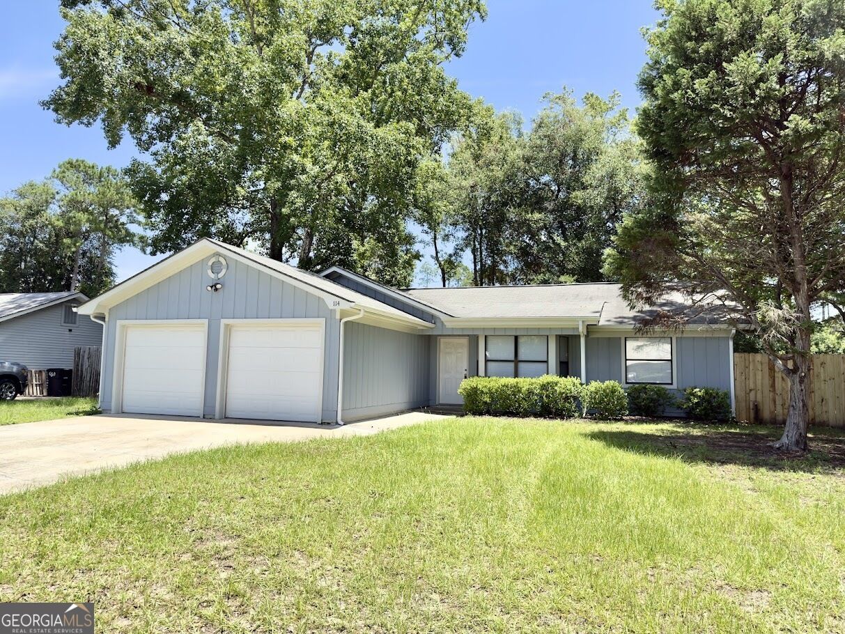 Property Photo:  114 Dogwood Circle  GA 31558 