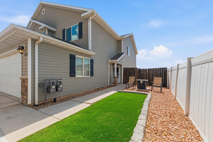 Property Photo:  2135 N 550 W  UT 84721 