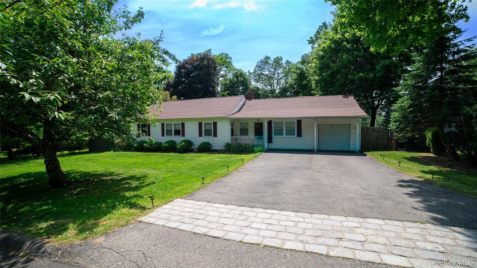 Property Photo: 208 Woodhampton Drive NY 10603