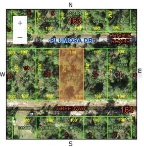 Property Photo: 307 Plumosa Drive FL 33855