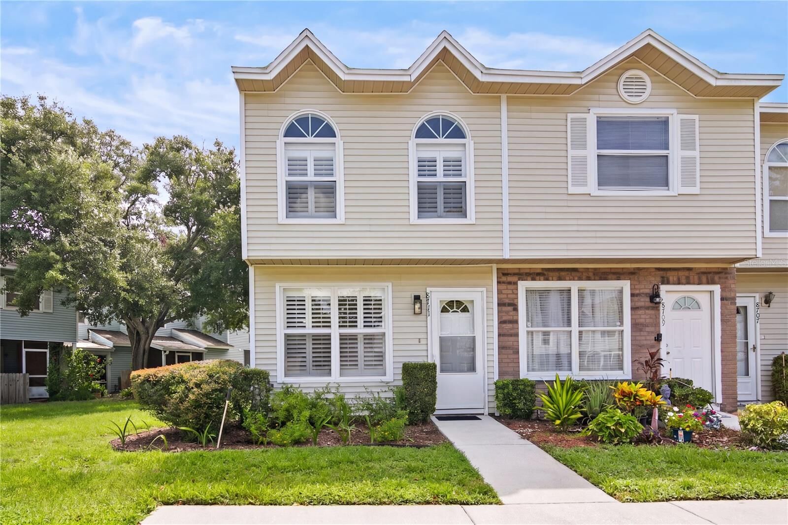 Property Photo: 8711 Cobbler Place FL 33615