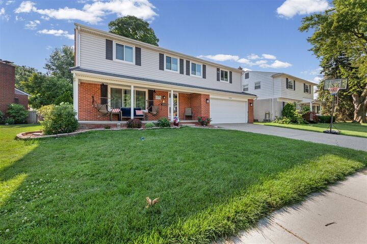 Property Photo:  14638 Westmore Street  MI 48154-3540 