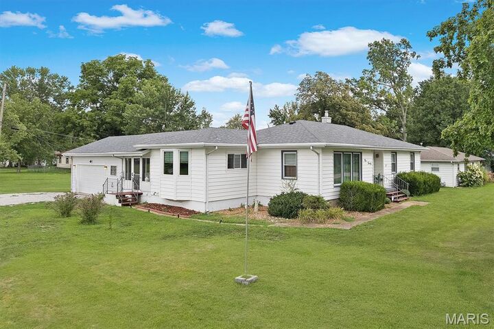 Property Photo: 120 Delmar Avenue IL 62269