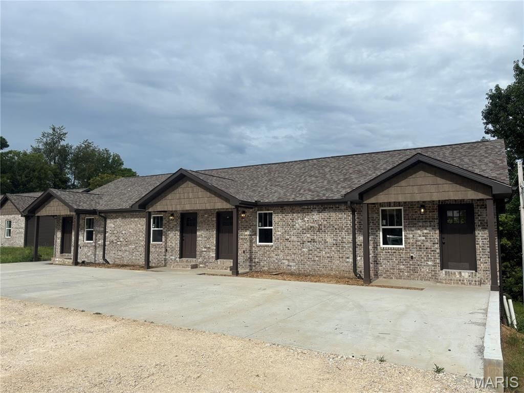 Property Photo: 235 Cedar Circle MO 63755