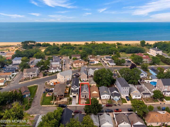 Property Photo:  9 Woodland Avenue  NJ 07734 