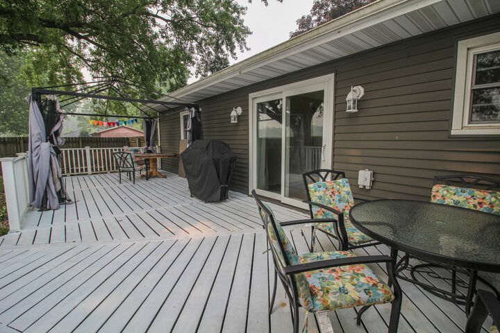 Property Photo:  10577 S Sprinkle Road  MI 49097 