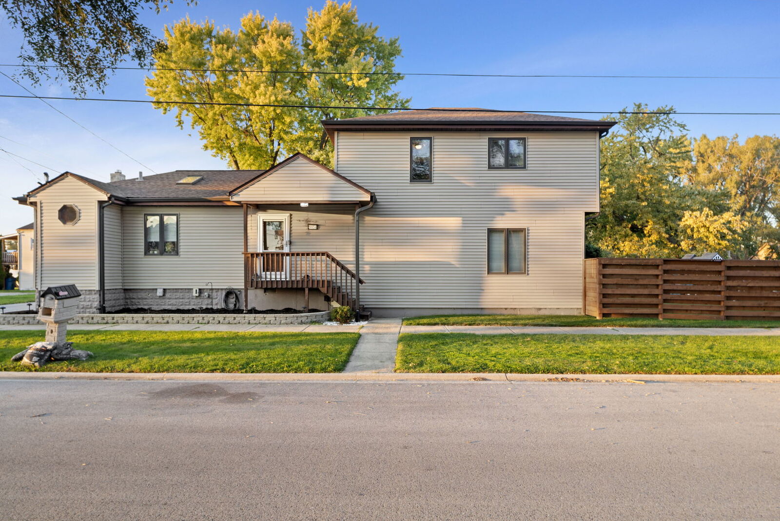 Property Photo: 9954 Merrimac Avenue IL 60453