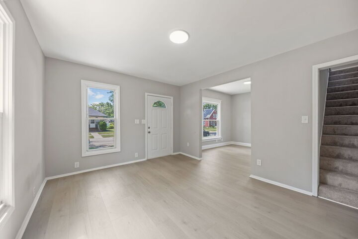 Property Photo: 780 S Elm Avenue IL 60901