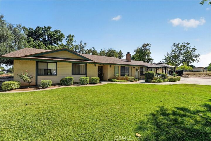 Property Photo:  18666 Bert Road  CA 92508 
