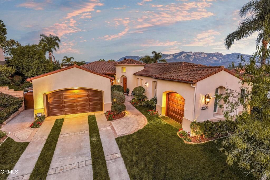Property Photo:  1008 Via Impresso  CA 91320 