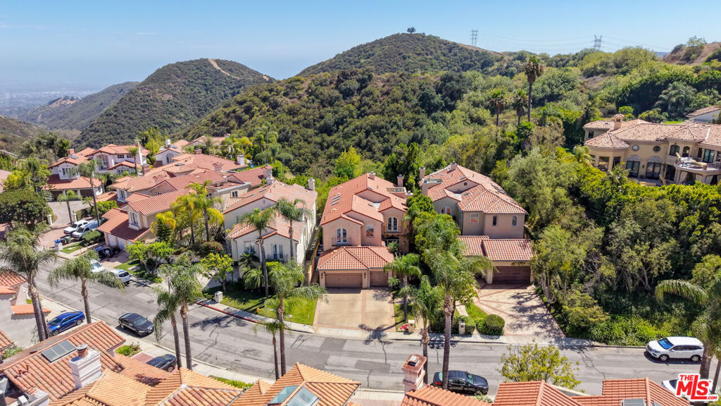 Property Photo:  12626 Promontory Road  CA 90049 