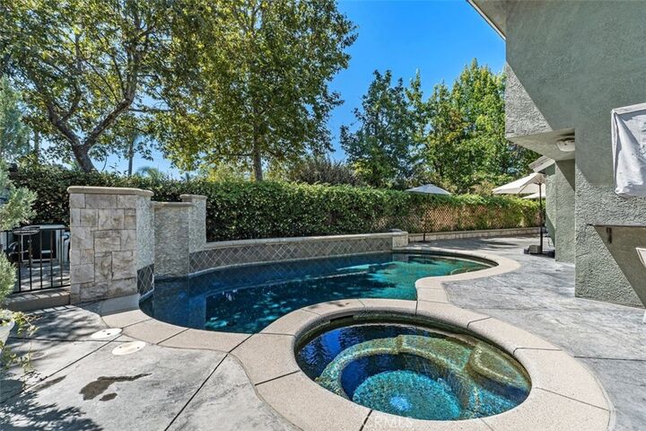 Property Photo:  5604 Lakeview  CA 91750 