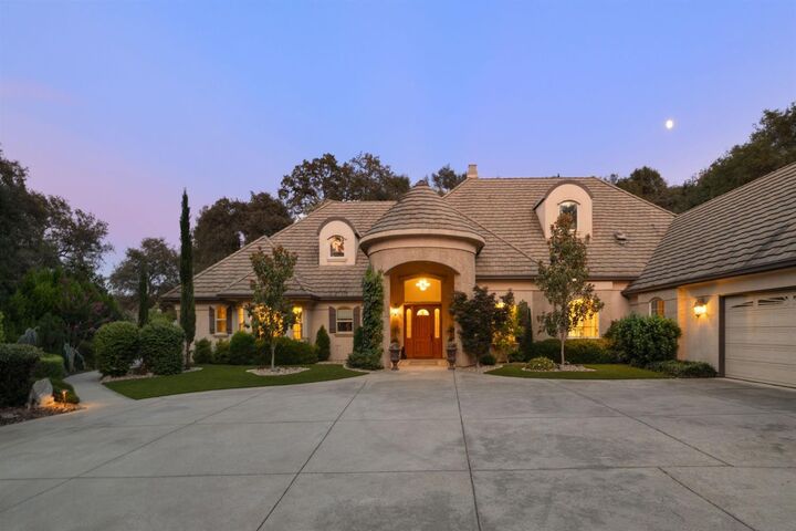 Property Photo: 4621 Woodgate Court CA 95650