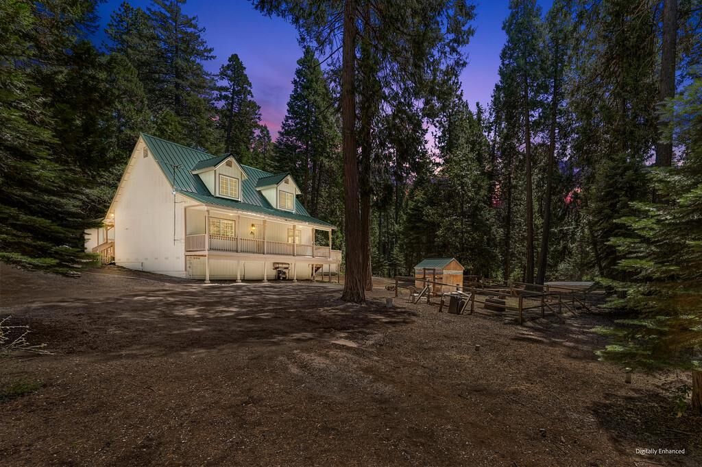 Property Photo: 21282 Sierra Circle Drive CA 95666