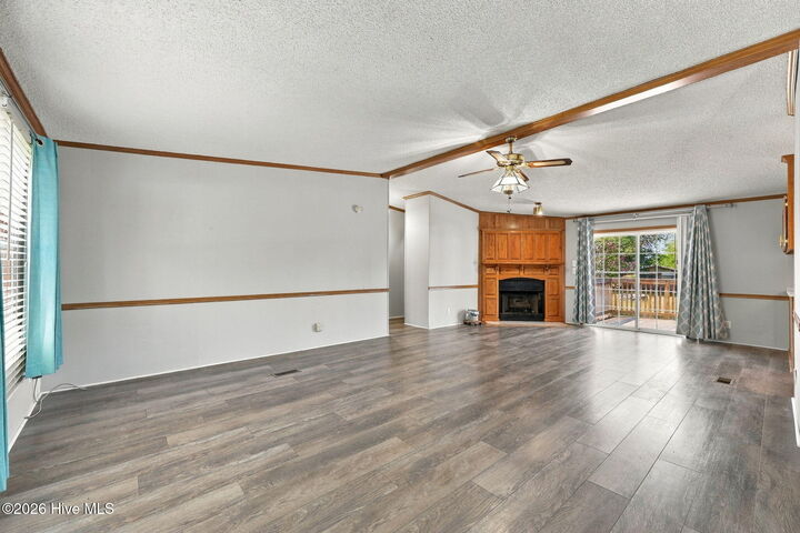 Property Photo:  208 Easy Street  NC 28584 
