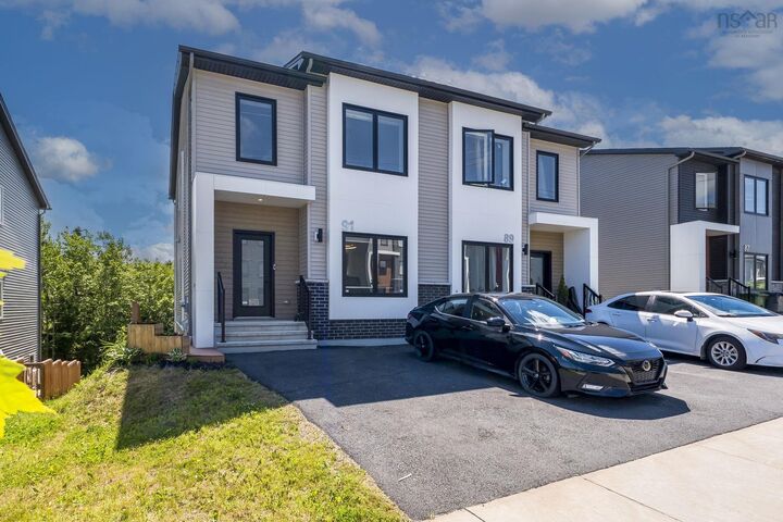 91 Honeygold Drive — photo 1