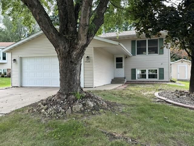 Property Photo: 4020 Baffin Lane NE MN 55906