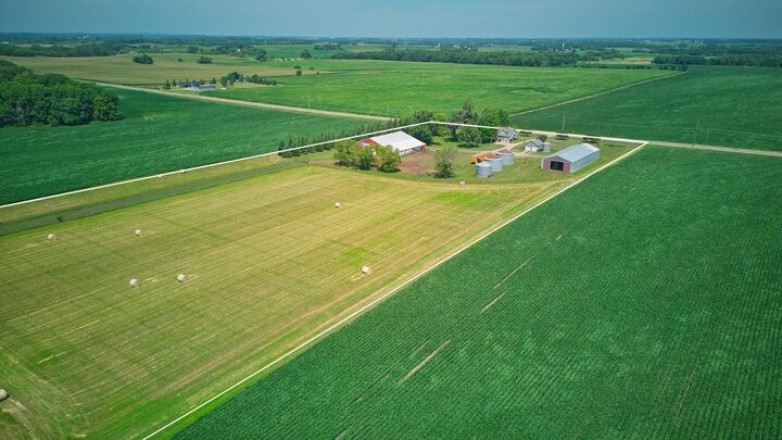Property Photo: 12725 County Road 30 SW MN 55321