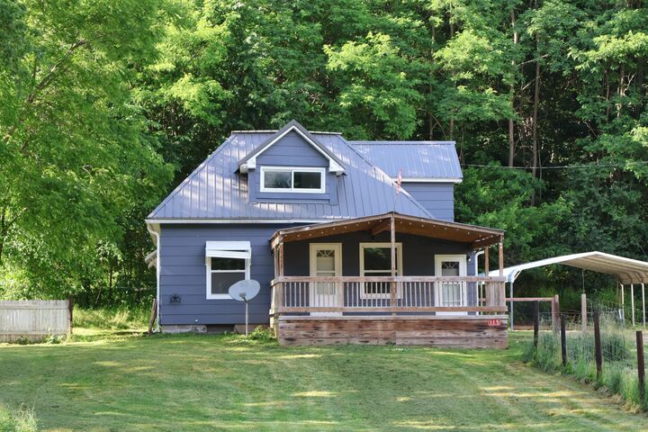 Property Photo:  115 4th Avenue  WI 54619 
