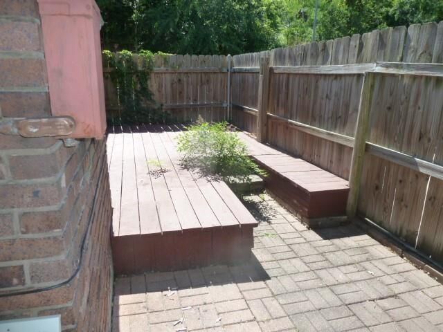 Property Photo:  852 Chateau Valee Circle  TX 76022 
