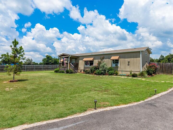 Property Photo:  4450 County Road 3110  TX 75422 