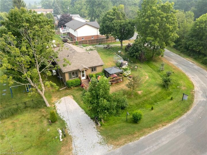 Property Photo:  24 Lakeview Crescent  ON N0E 1P0 