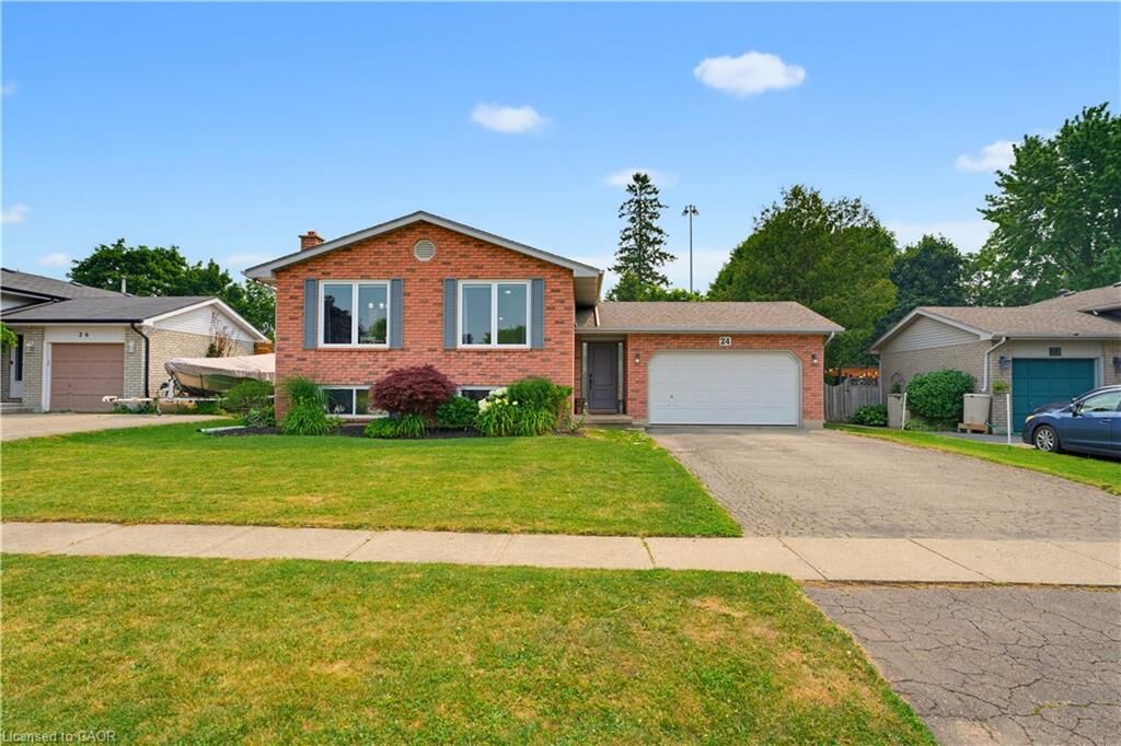 Property Photo: 24 Edward Avenue ON N0E 1N0
