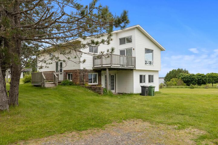 639 St. Andrews Point Road — photo 1