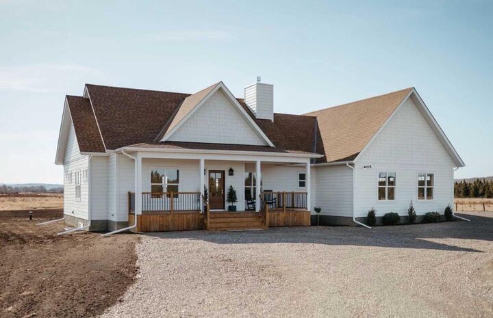 33080 Range Road 61 — photo 1