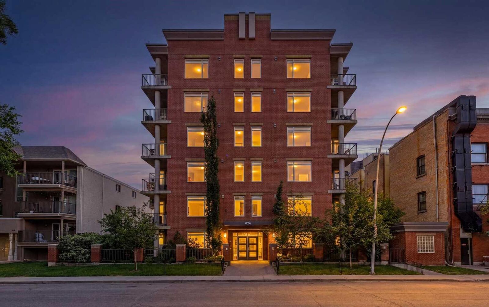 Property Photo:  333 22 Avenue SW 402  AB T2S 0H3 
