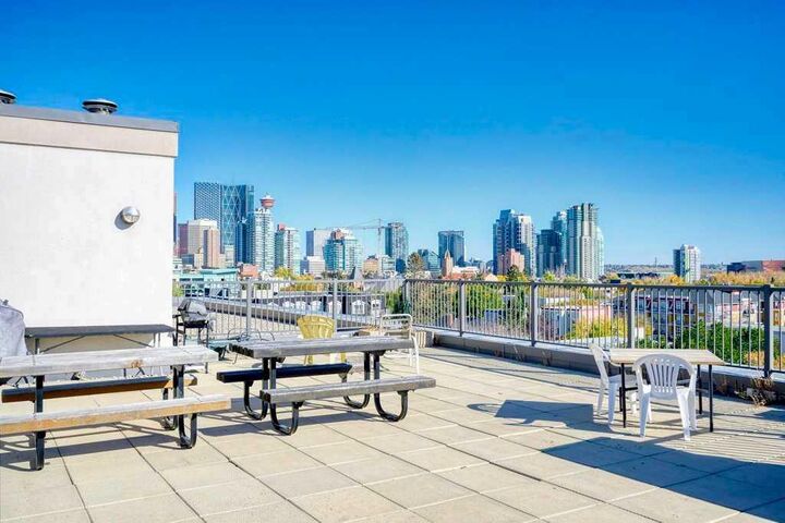 333 22 Avenue SW 402 — photo 1