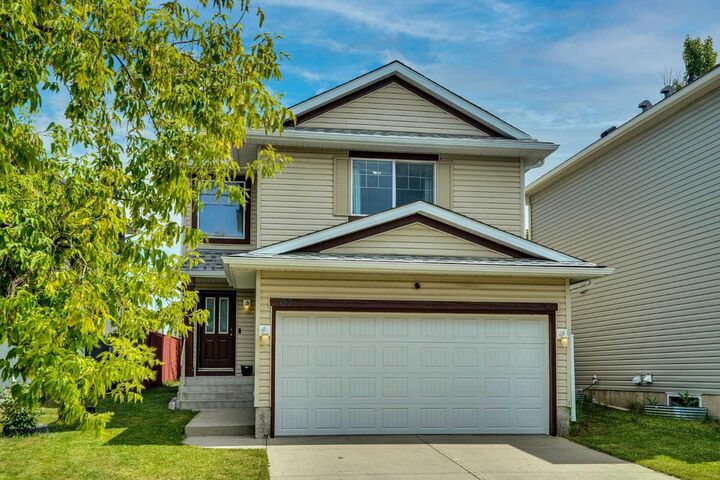Property Photo: 62 Covewood Manor AB T3K 5P9