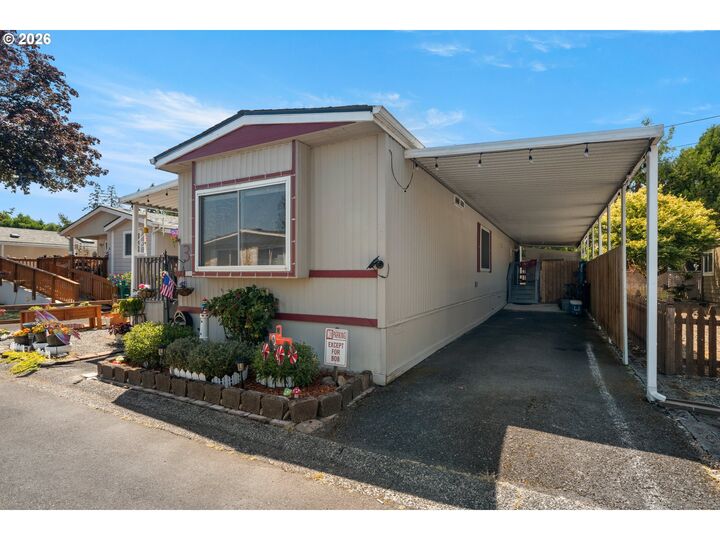 Property Photo: 13640 SE Highway 212 #37 OR 97015