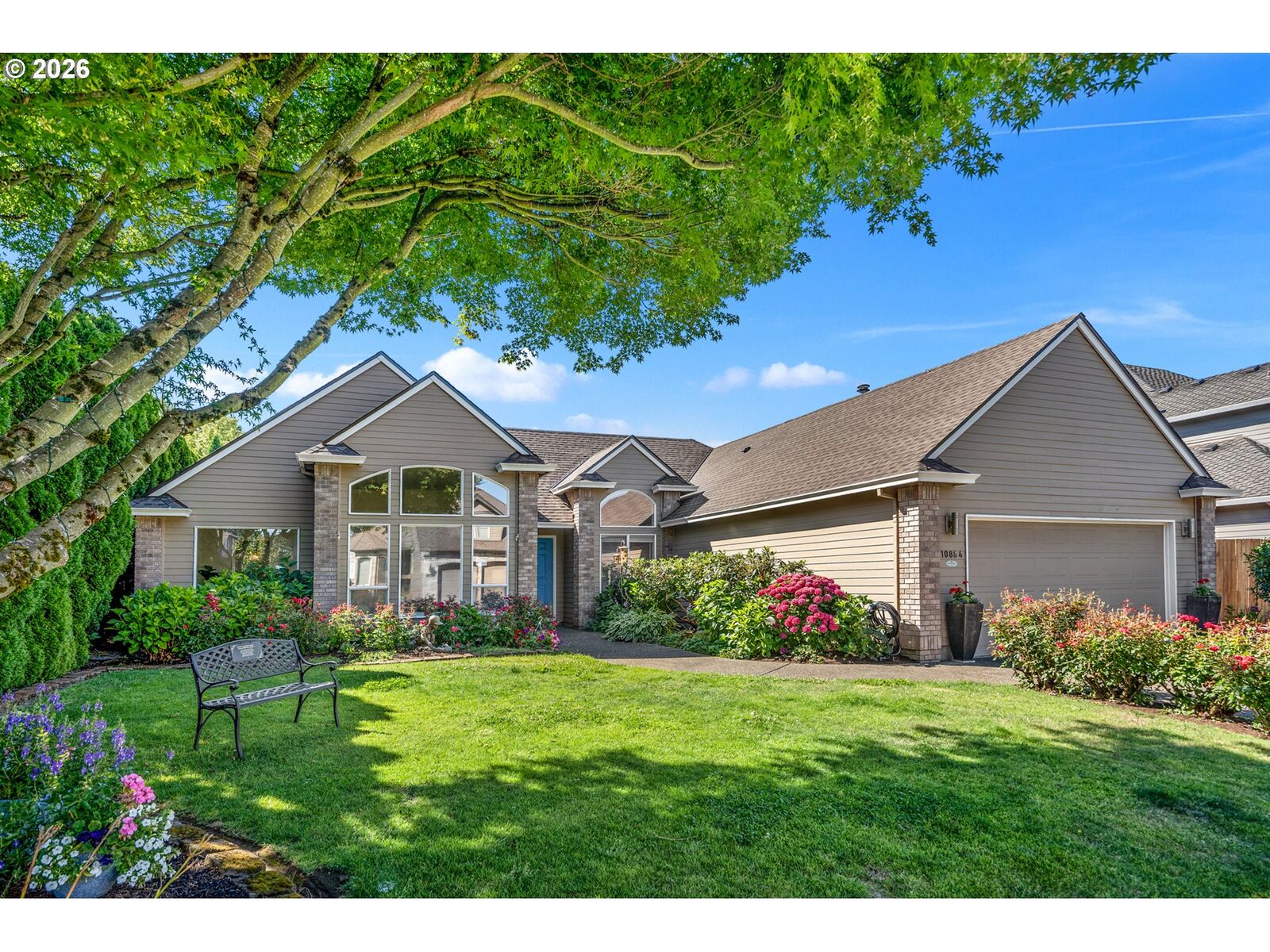Property Photo: 10864 SW Hunt Ct OR 97070