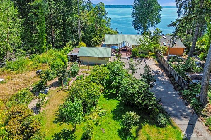Property Photo: 7324 Puget Beach Road NE WA 98516