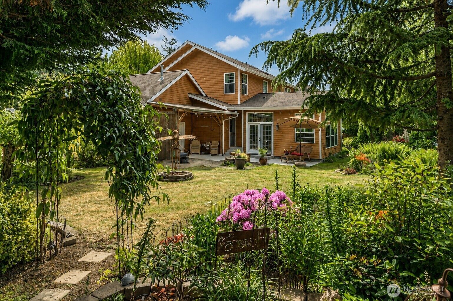 Property Photo: 1850 Maple Street WA 98368