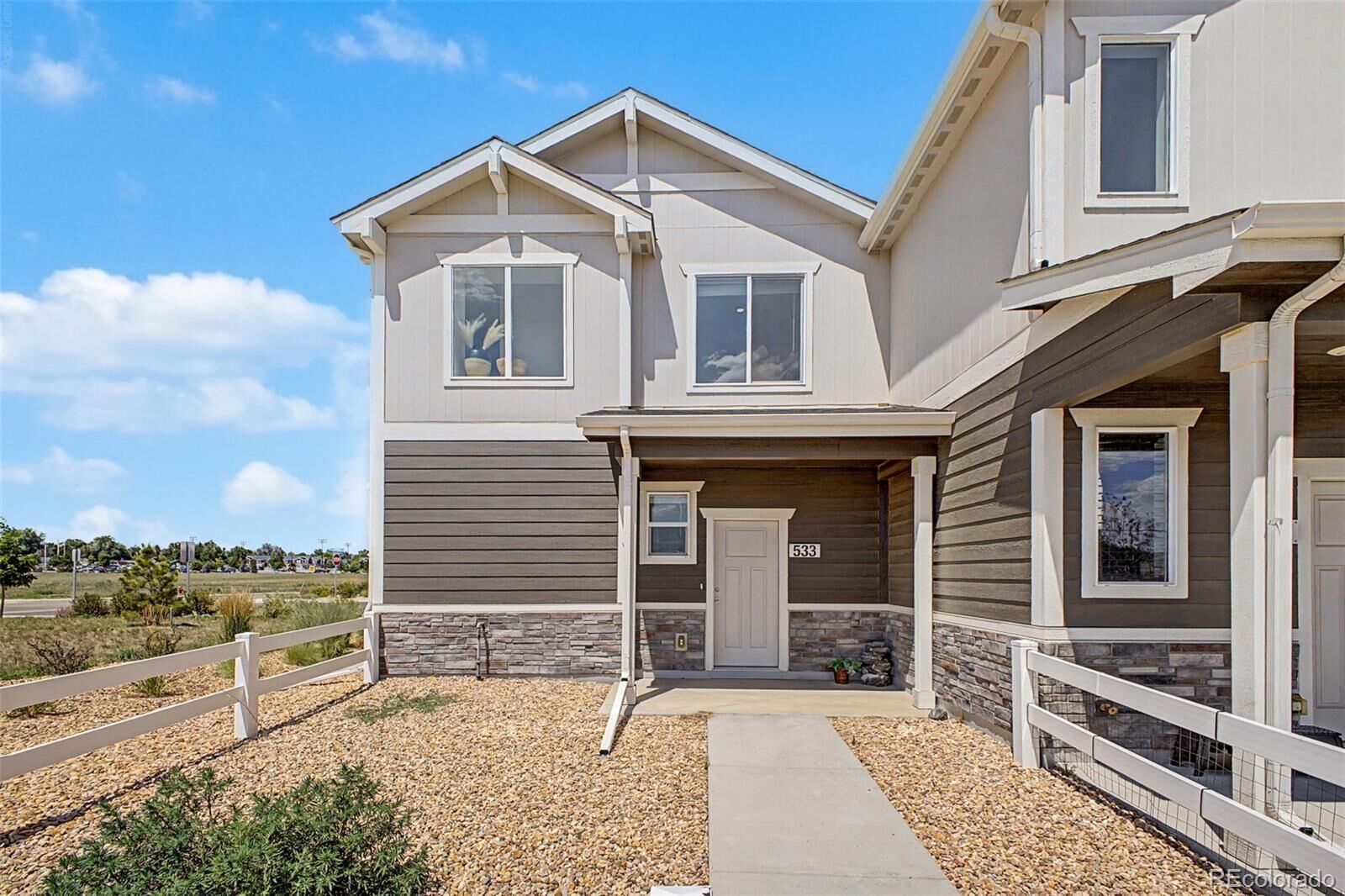 Property Photo:  533 Condor Way  CO 80534 