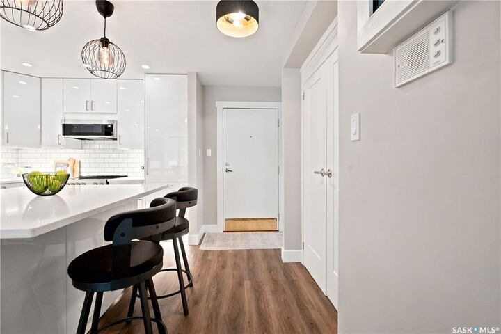 Property Photo: 410 Main Street 105 SK S7N 0B8
